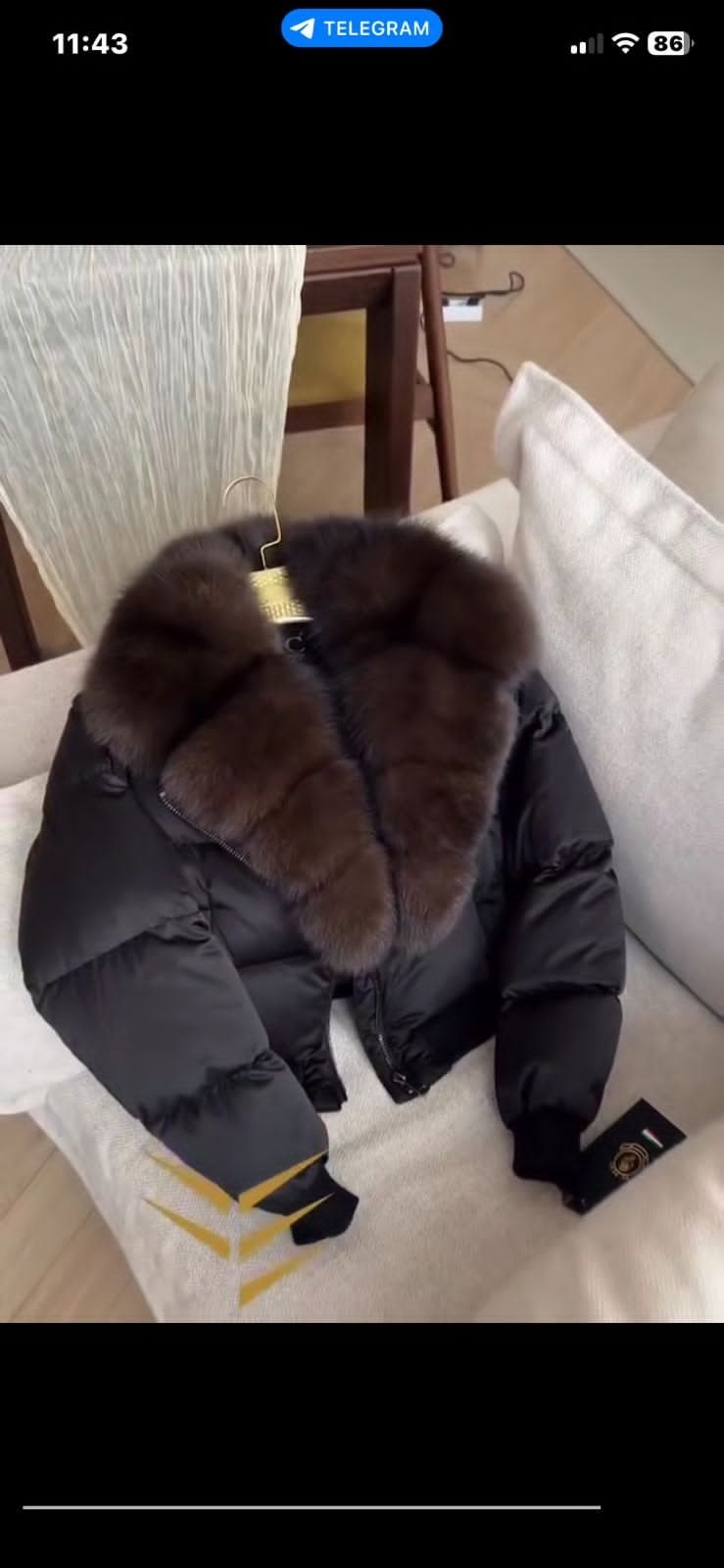 стильные пуховики,пуховики с натуральным мехом,пуховик с мехом,куртка пуховик с натуральным мехом,куртка с мехом