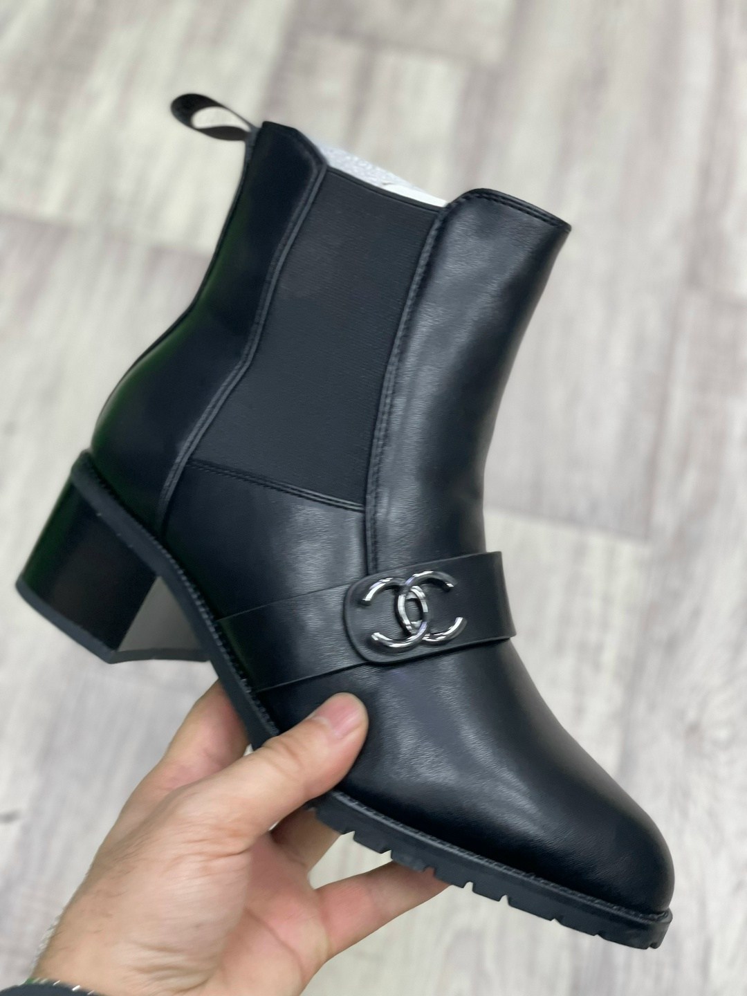 ,ботинки фенди женские,ботинки женские,ботильоны женские,ботинки фенди