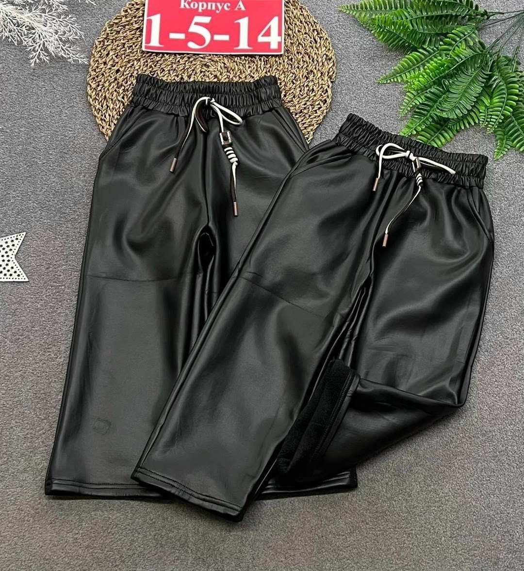 детские брюки,брюки для девочек,штаны кожаные,штаны для девочек,штаны демисезонные