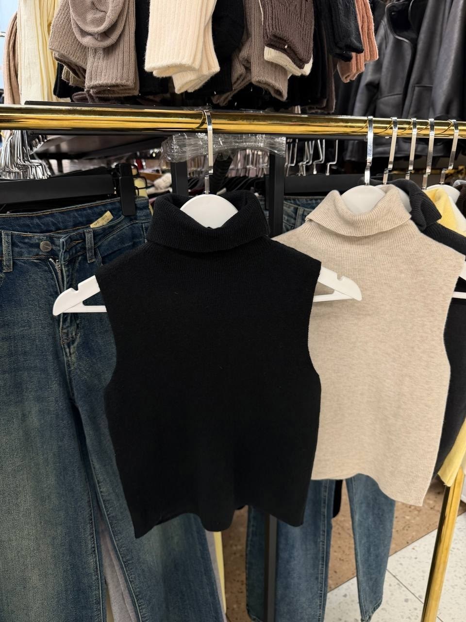 топ женский,водолазка,шикарная одежда,женская водолазка,водолазка без рукавов