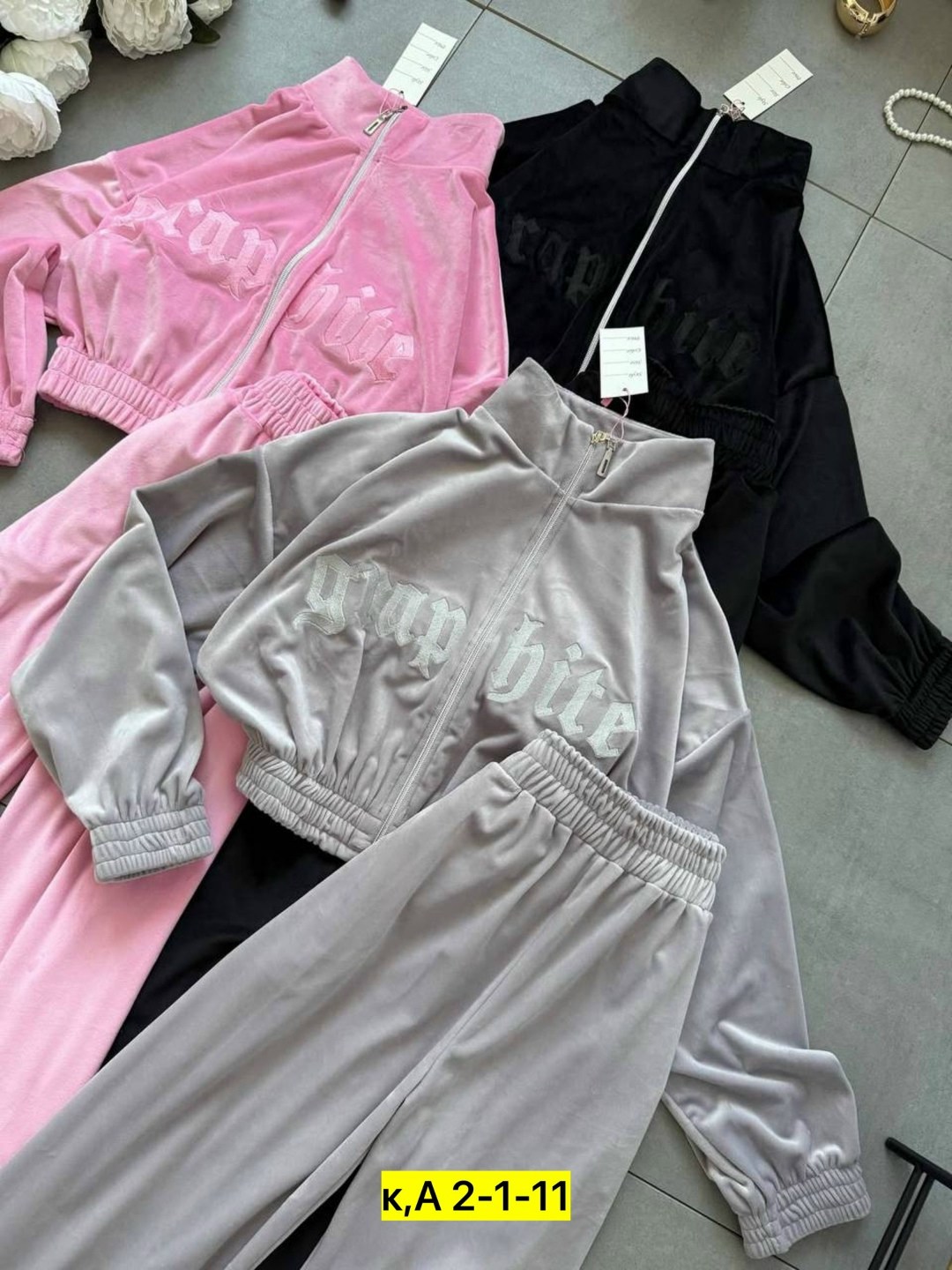 велюровый спортивная костюм,женский спортивный костюм,костюмы комплекты,велюровые костюмы,велюровый спортивный костюм женски