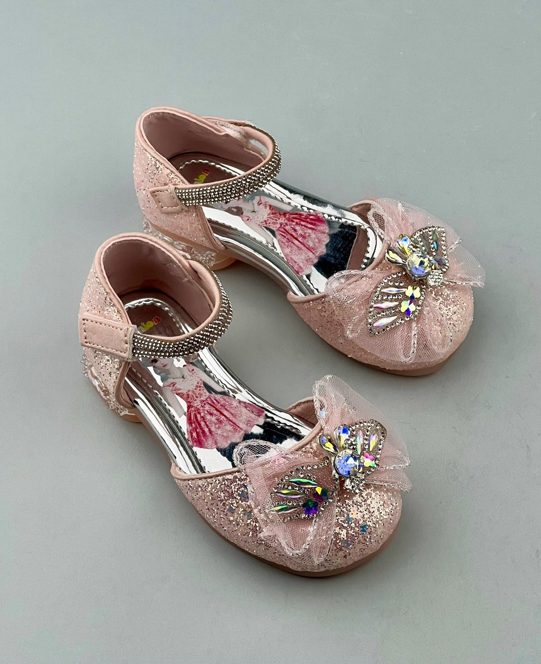 туфли принцессы,туфли для девочек,детские туфли,босоножки для девочек, детская