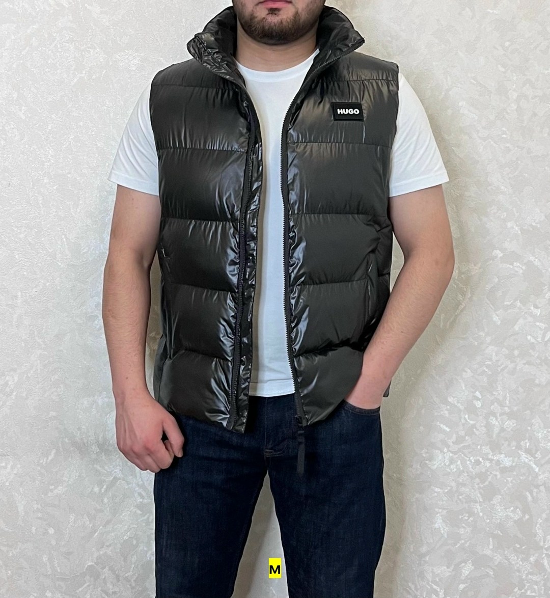 жилетка монклер мужская,мужские жилеты,жилетка мужская,жилет,жилетка армани мужская