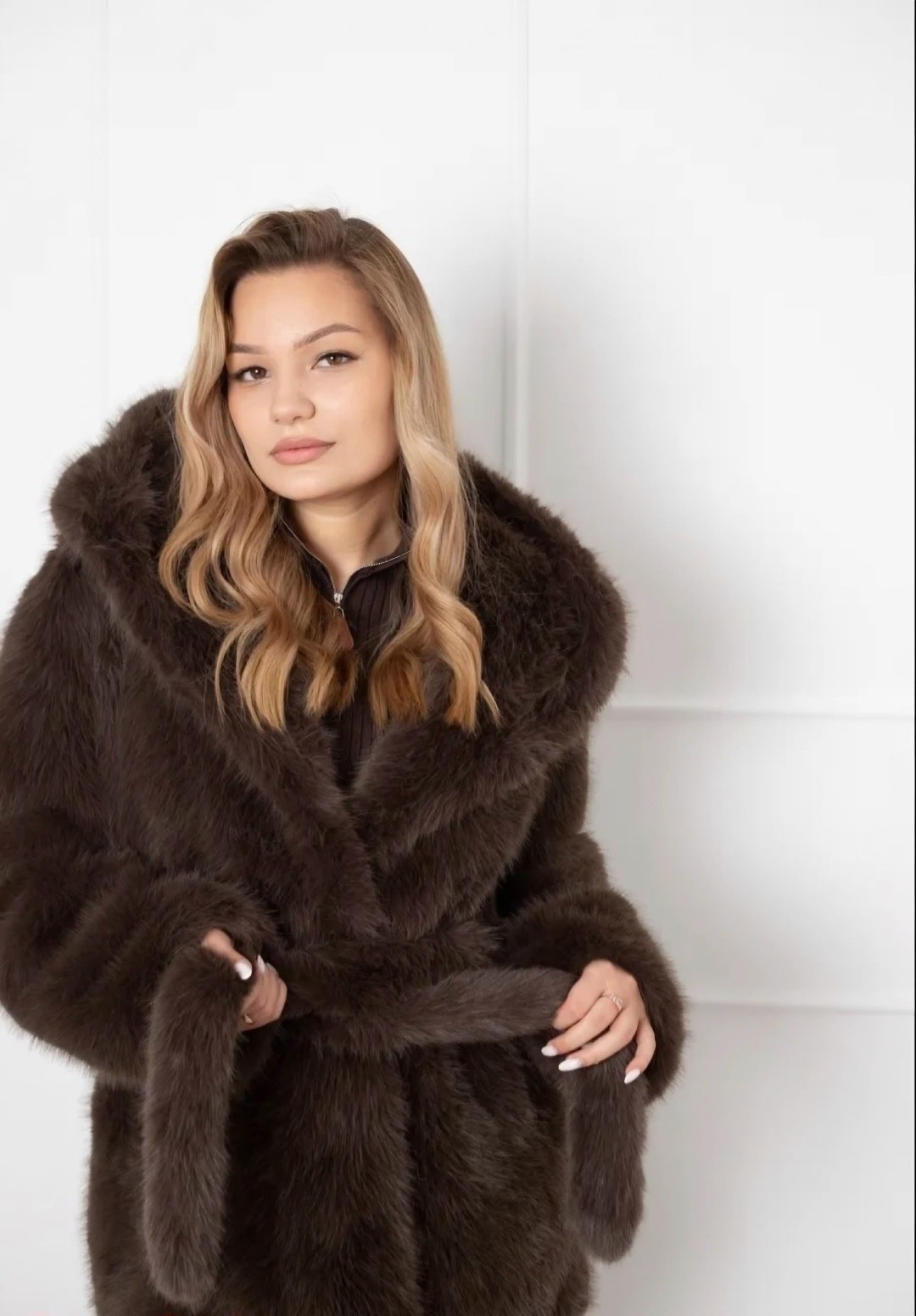 женская шуба,шубка,шуба норковая,шуба искусственная,шуба с капюшоном