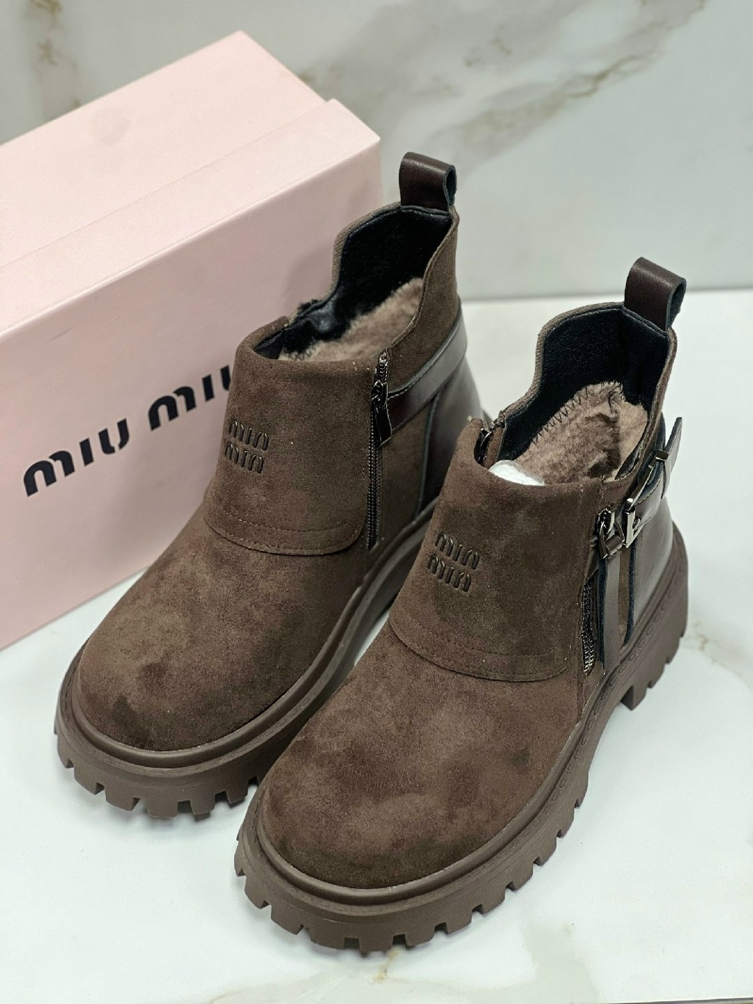 ,ботинки женские,женская ,женская зимняя ,ботинки miu miu