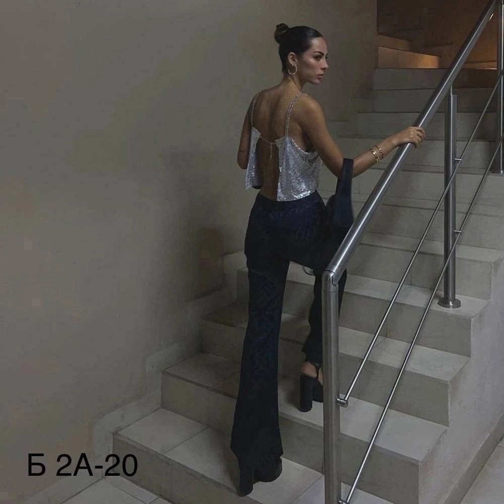 топ виктория сикрет с блестящими лямками,топ с блестящими бретельками,блестящий топ,топ для женщин,топ со стразами