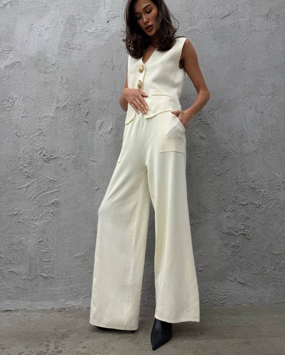 костюм с жилетом,костюм брючный с жилетом,брючный костюм с жилеткой,брючный костюм с жилетом женский,костюм с жилетом и брюками