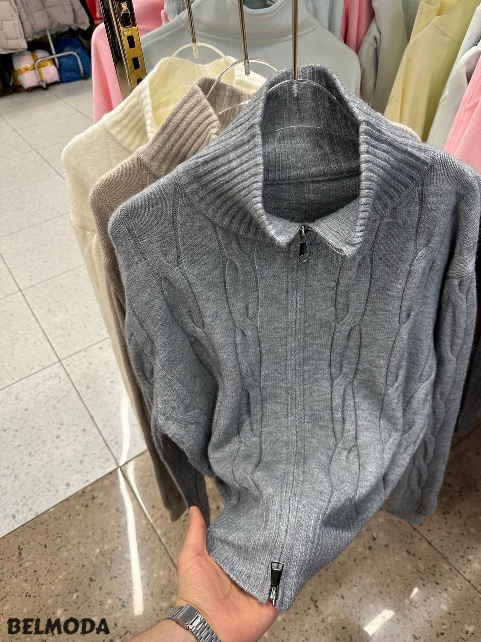 женский свитер,модные свитера,трикотажный свитер,свитер с воротником,модный женский свитер