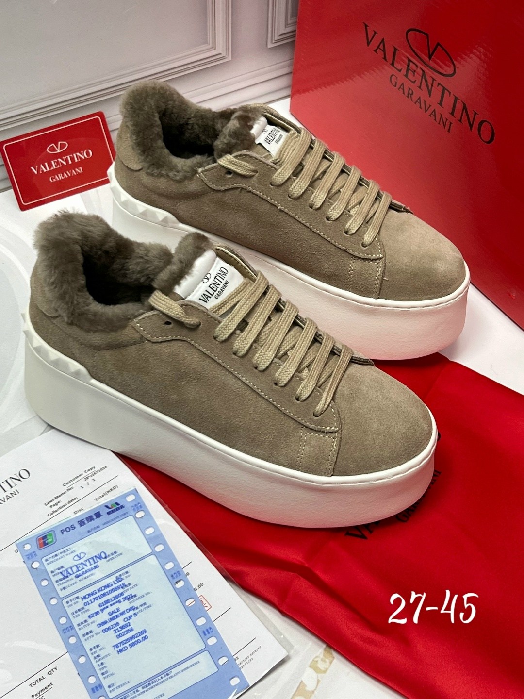 ,обуви,замшевые кроссовки, женская,женские кроссовки