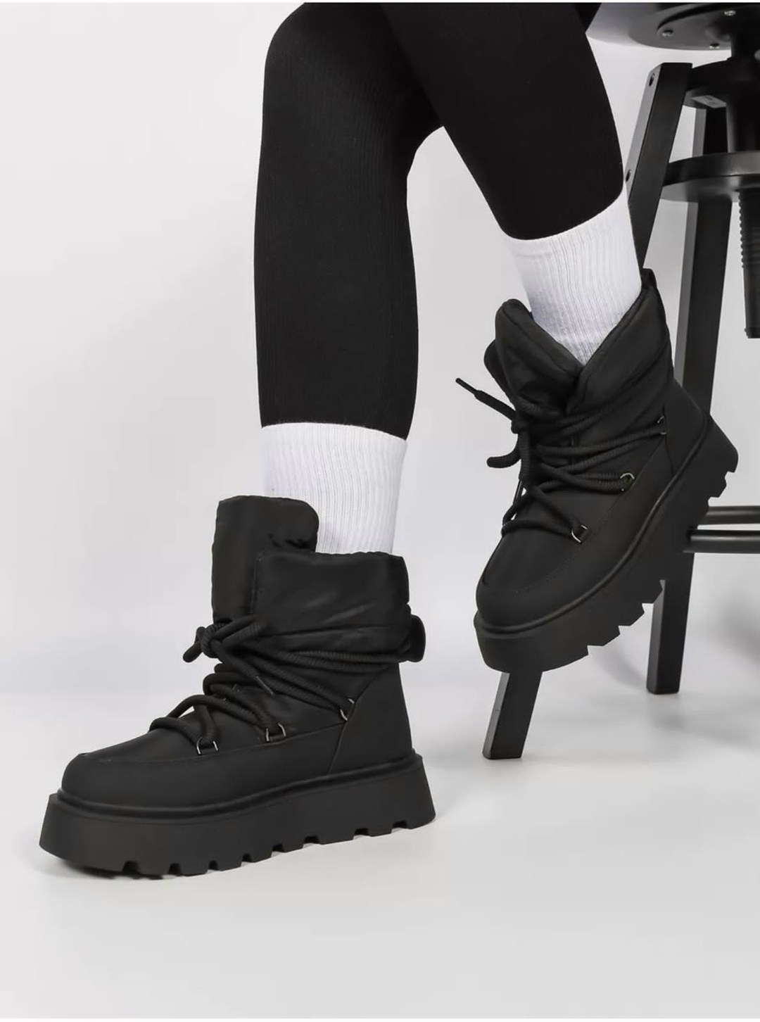 женская зимняя ,модная зимняя ,дутики женские,зимняя ,дутики зимние женские