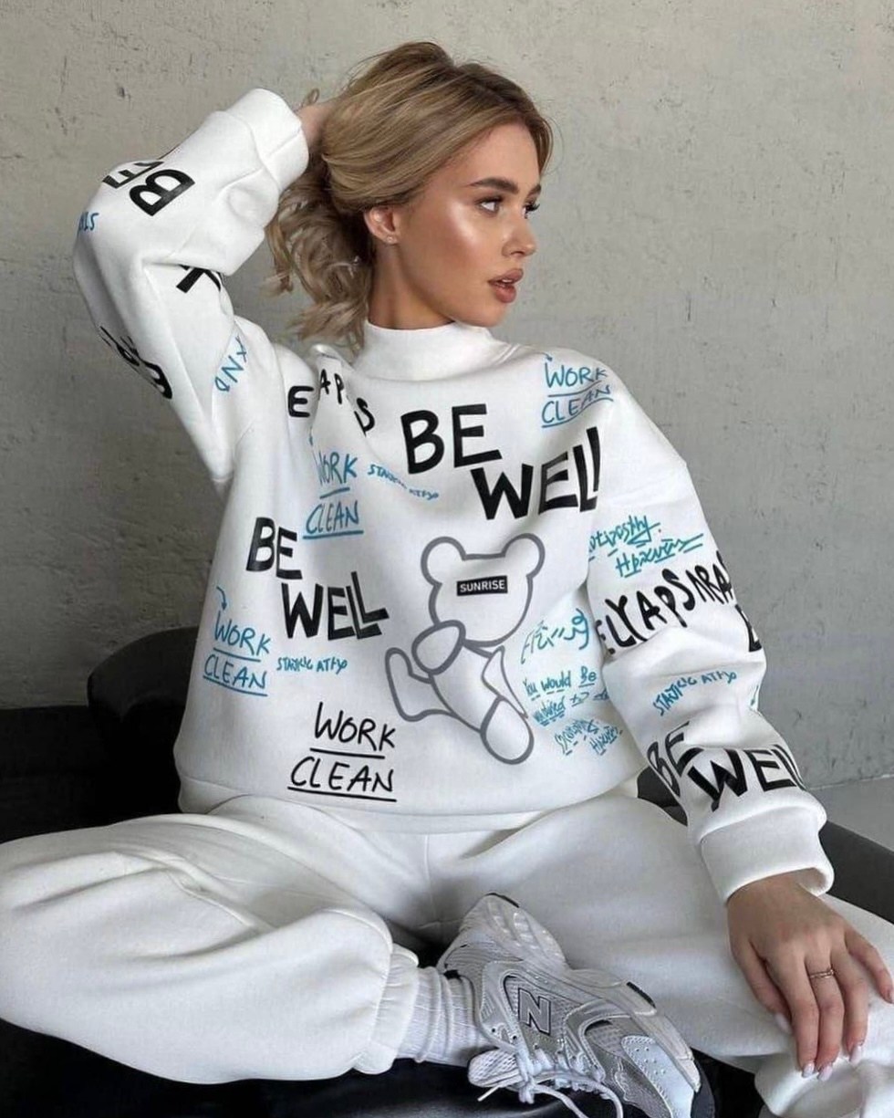 спортивные костюмы женские,женский спортивный костюм на флисе,костюм с принтом,стильные костюмы,костюм на флисе