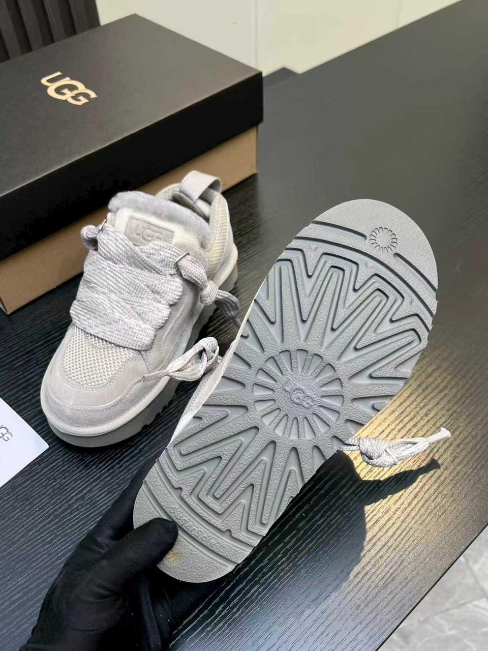 ,кроссовки ugg,кроссовки женскиe,женская ,брендовая