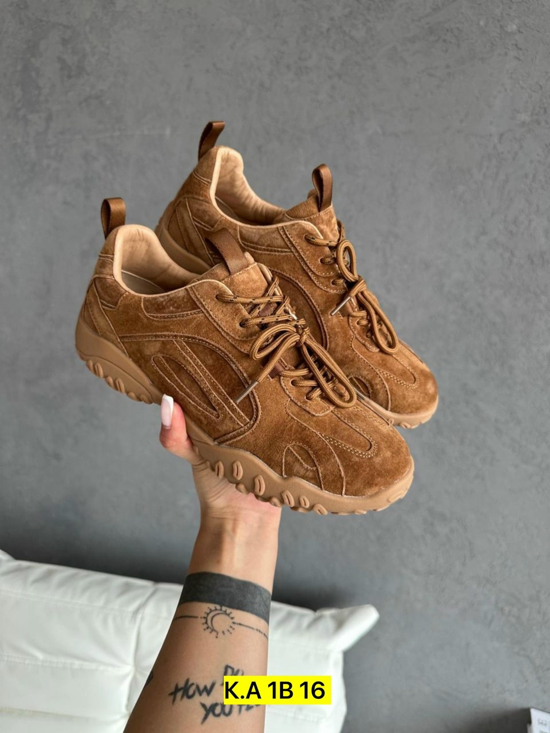 кроссовки зара замшевые,,кроссовки замшевые,бежевые кроссовки,кроссовки женские бежевый