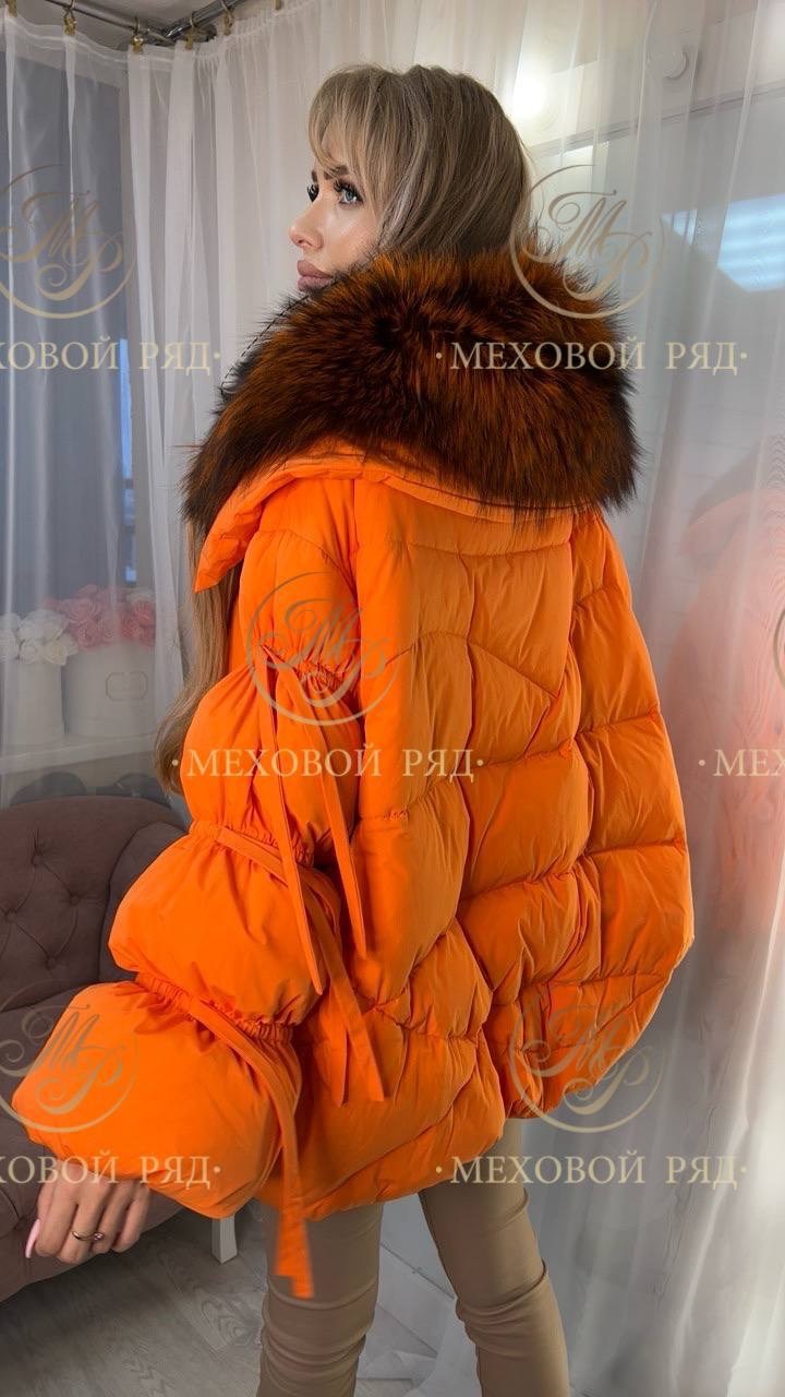стильные пуховики,пуховики с мехом,пуховик,оранжевый пуховик,меховая куртка