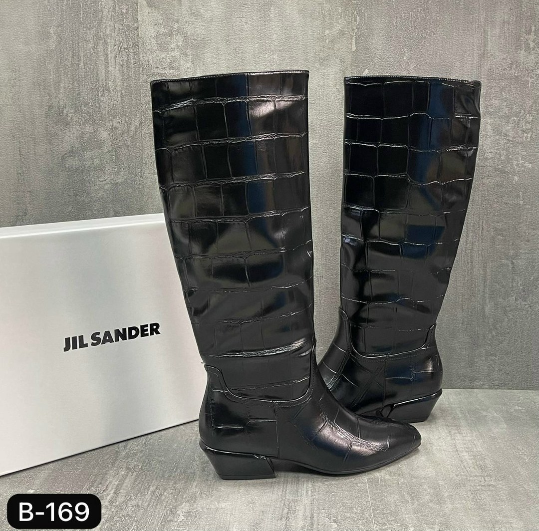 женские сапоги,сапоги демисезонные женские,сапоги резервед,,лакированные сапоги