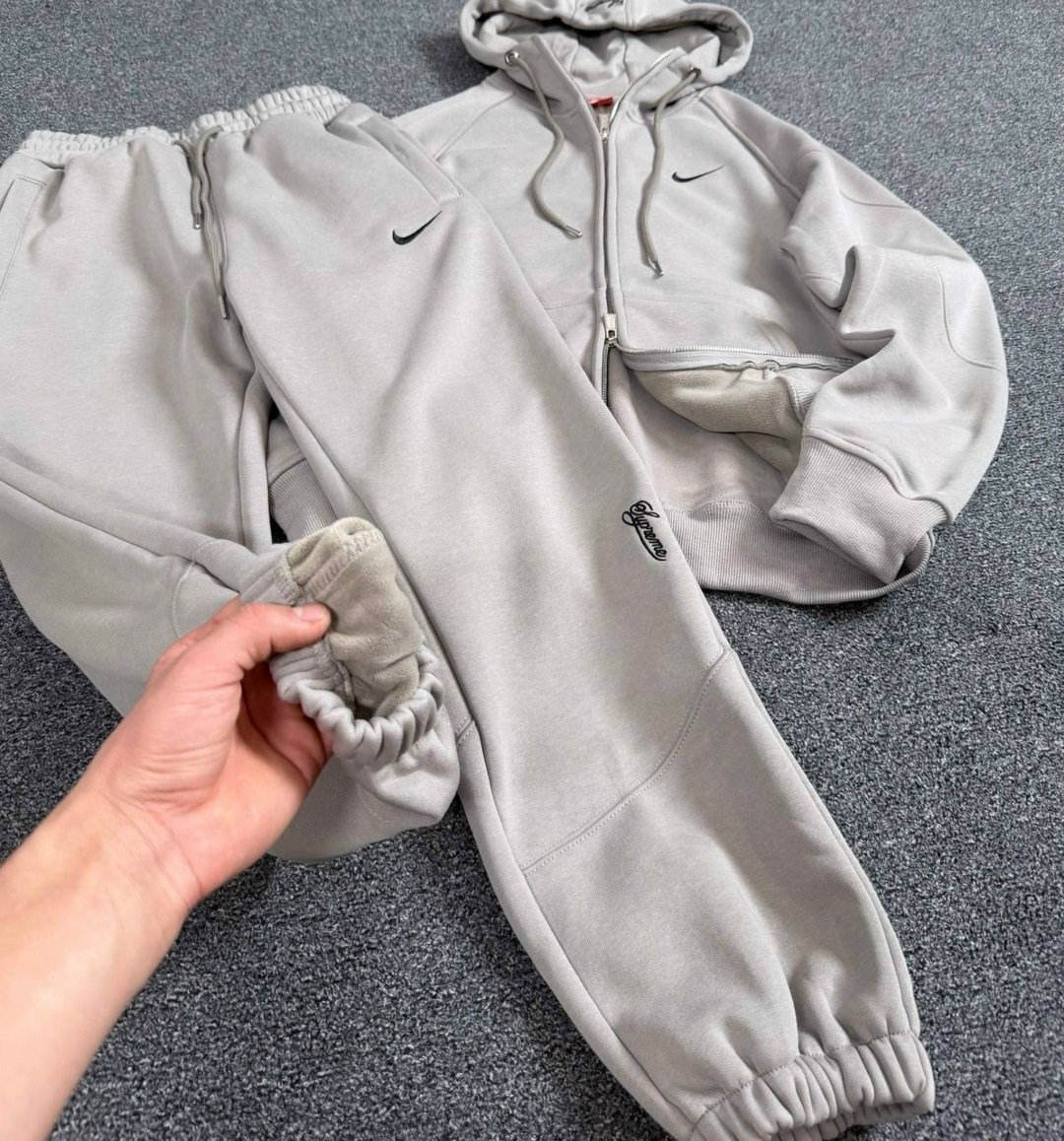 костюм найк мужской черный с капюшоном спортивный костюм,спортивный костюм nike мужской,спортивный костюм nike на флисе,спортивные костюмы nike,костюм nike мужской