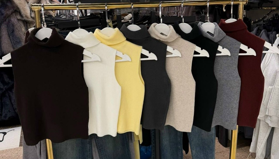 топ женский,водолазка,шикарная одежда,женская водолазка,водолазка без рукавов