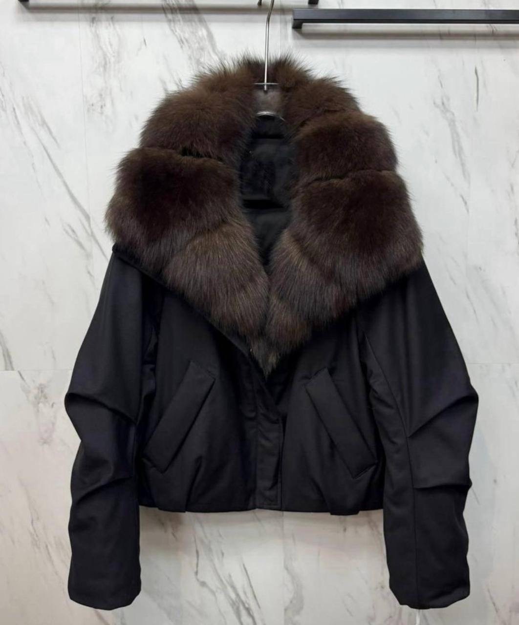 пуховики с натуральным мехом,женский короткий пуховик,куртка пуховик,пуховики с мехом,короткий пуховик