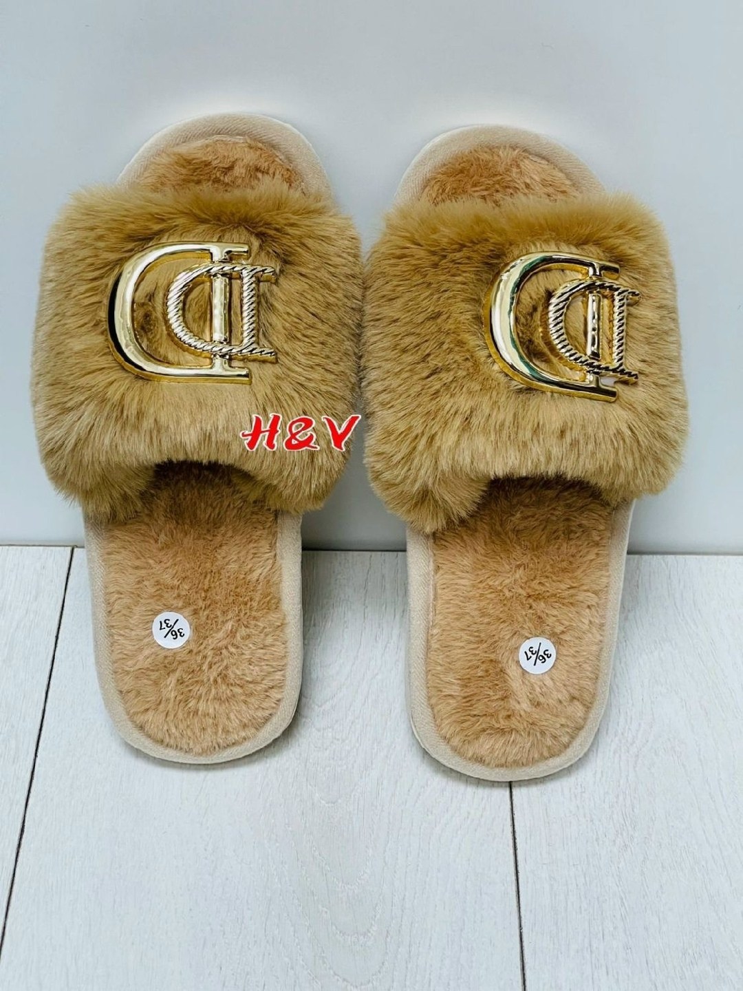 женские домашние тапочки,тапочки женские,домашние тапочки,тапочки женские домашние меховые,модные тапки с мехом женские