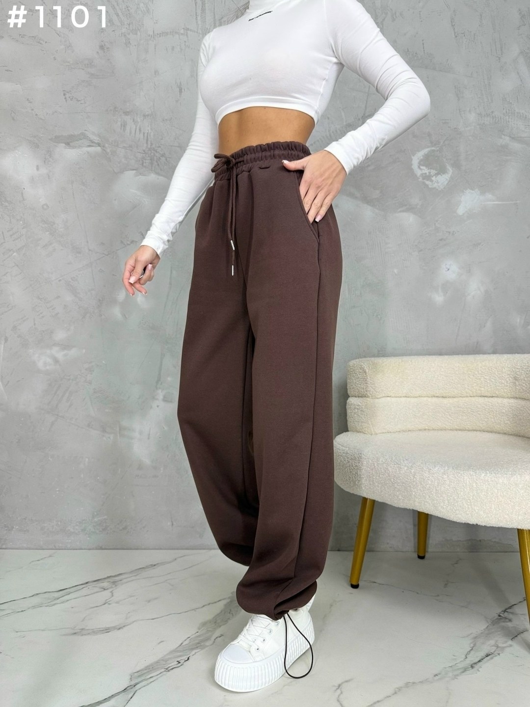 широкие спортивные штаны,спортивные брюки,серые спортивные штаны,cпортивные штаны женские,брюки модные