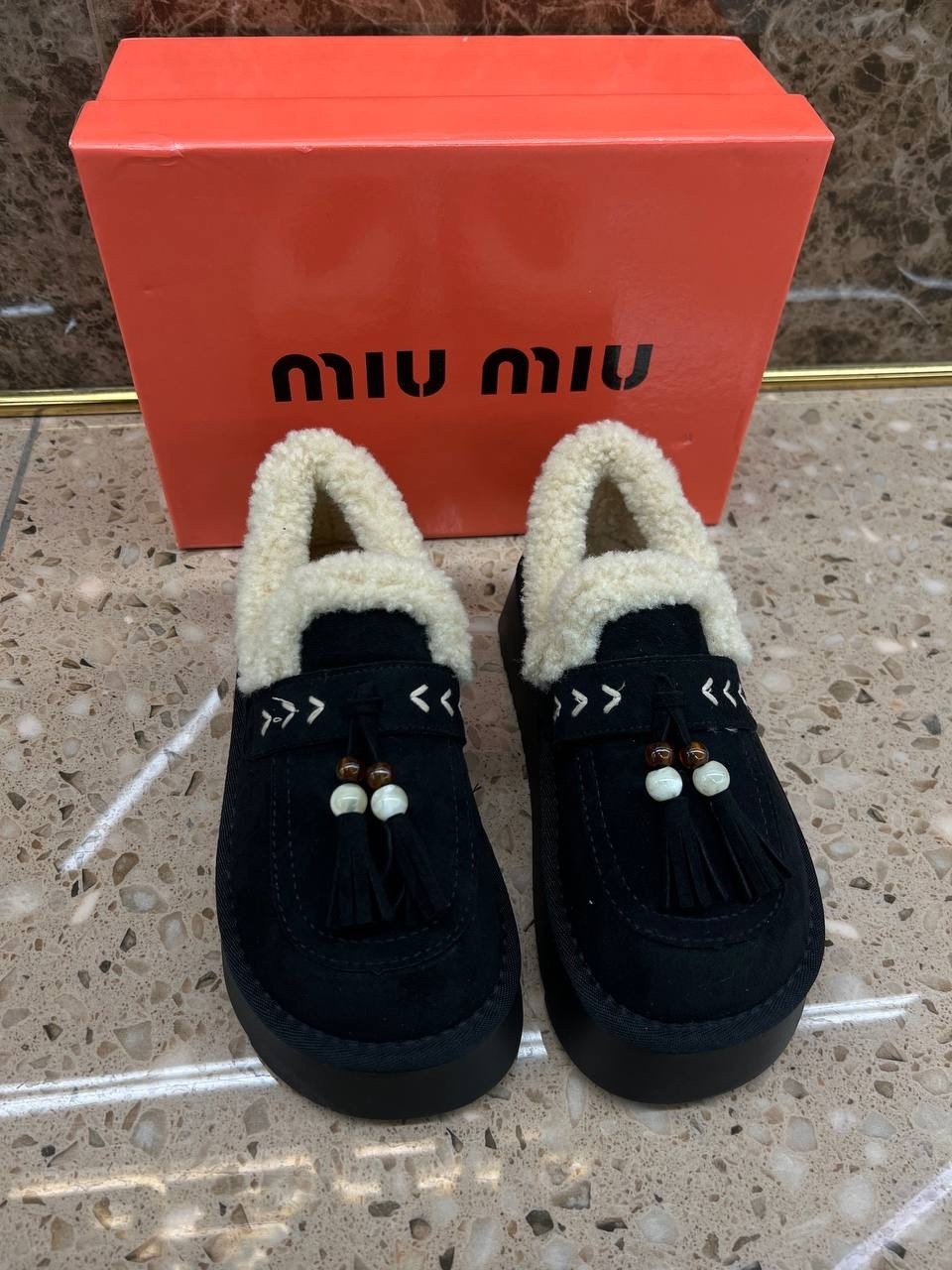 ,женские угги, женская,зимняя  женская,зимняя