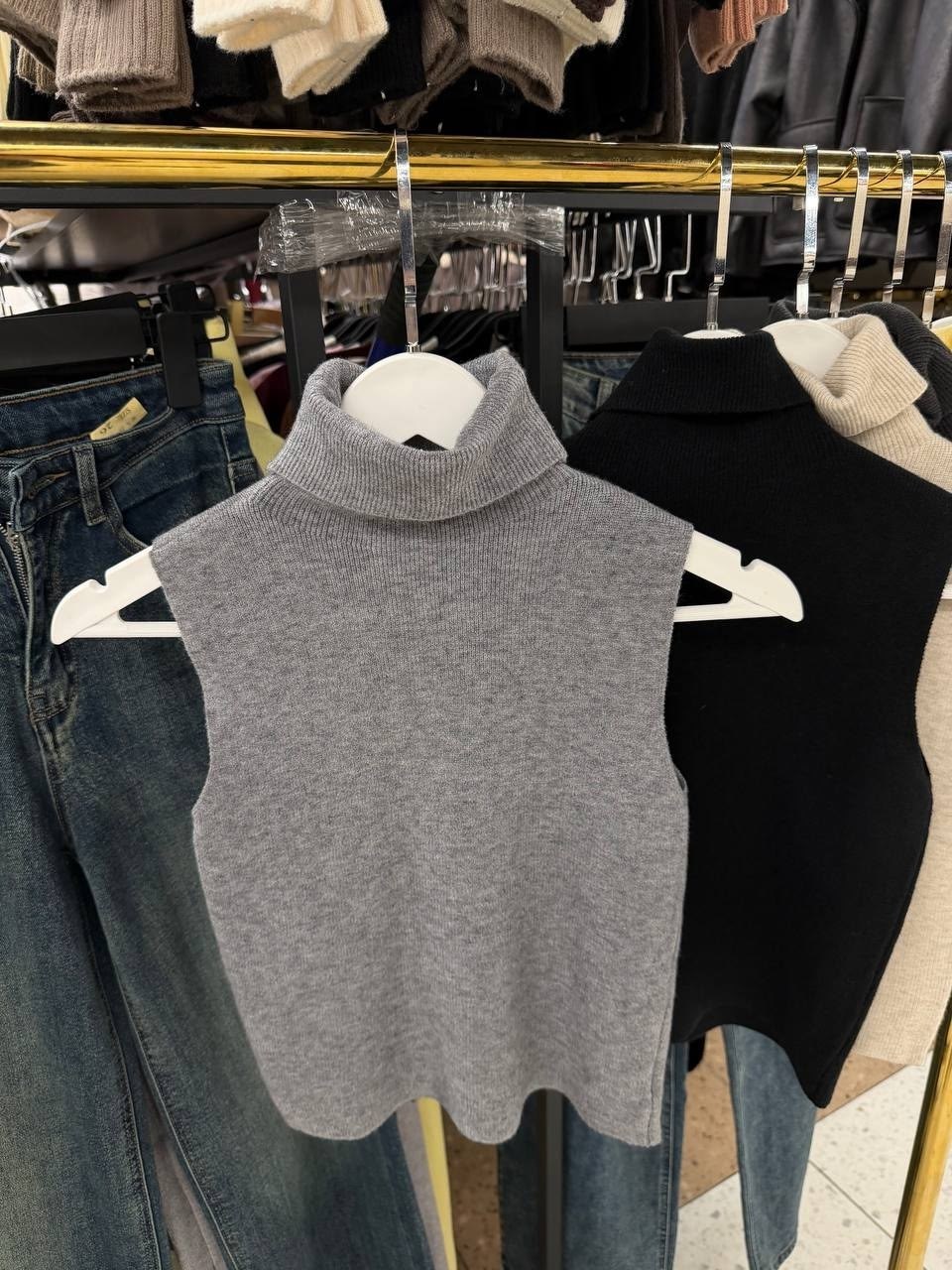 топ женский,водолазка,шикарная одежда,женская водолазка,водолазка без рукавов