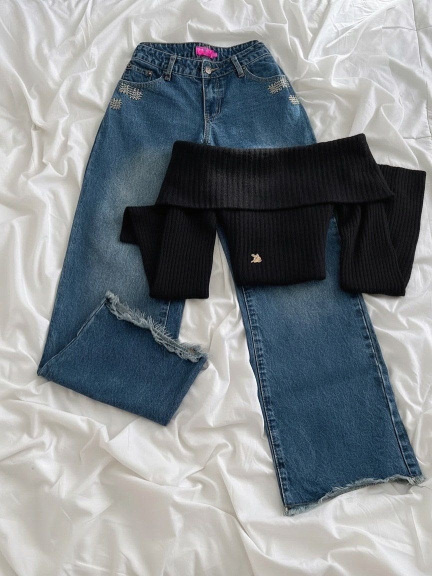 джемпер с открытыми плечами,свитер с открытыми плечами,трикотажный джемпер,джемпер,свитера женские