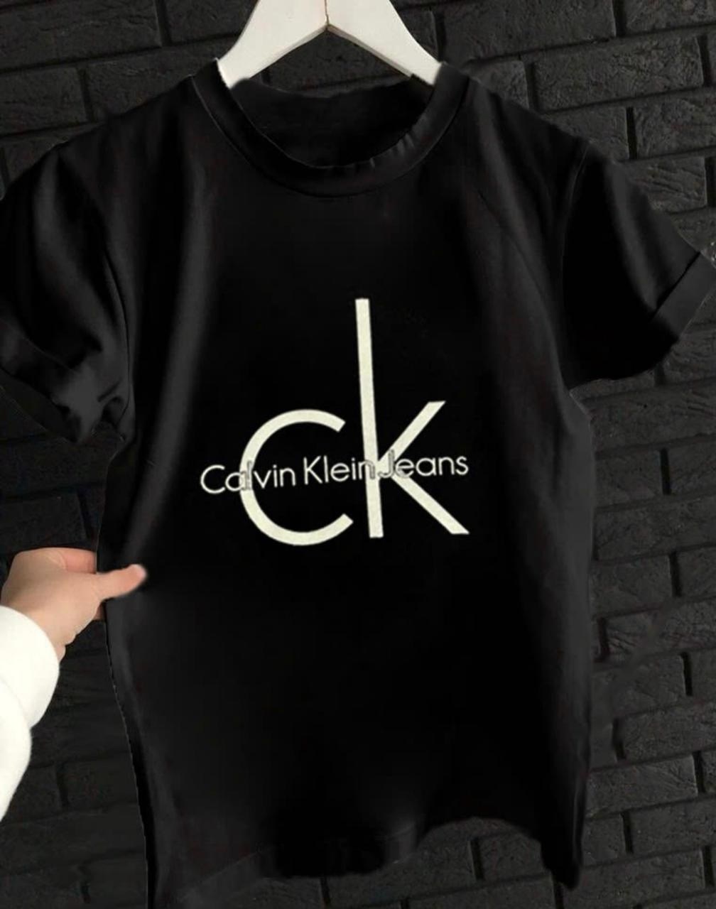 футболки и топы,футболки женская,комплект футболки,мужская футболка calvin klein,женские футболки calvin klein
