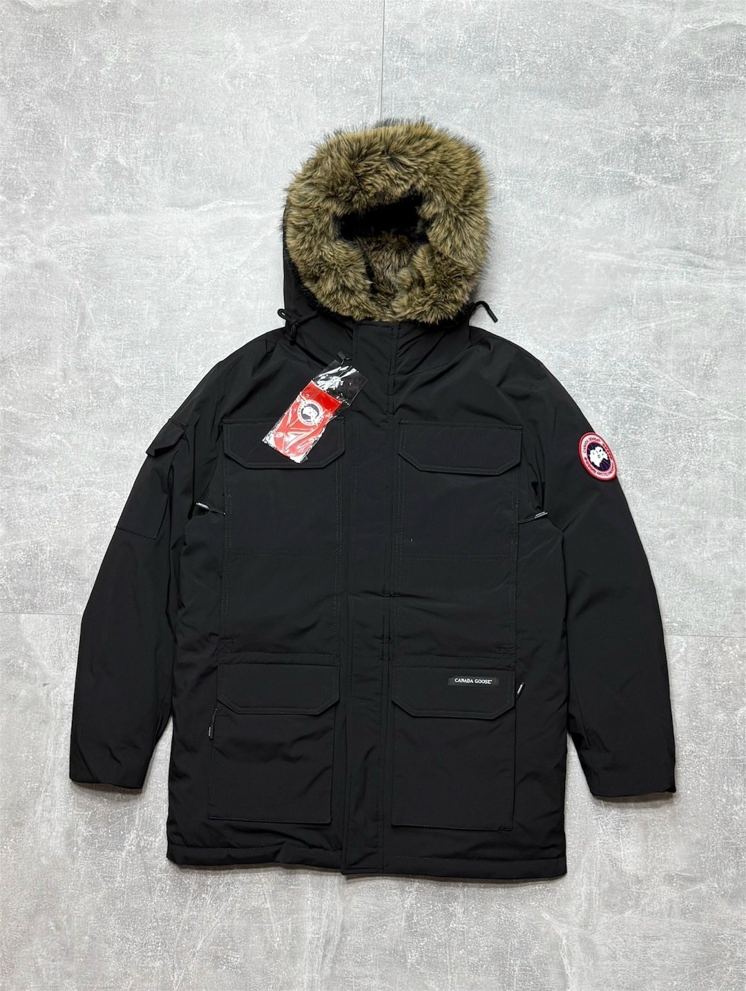 мужские пуховики canada goose,куртка зимняя canada goose,мужская куртка canada goose,зимние куртки,куртка зимняя мужская аляска
