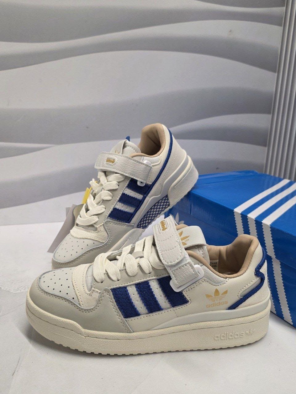 женские кроссовки adidas,кроссовки adidas,adidas originals кроссовки,кроссовки адидас,кроссовки