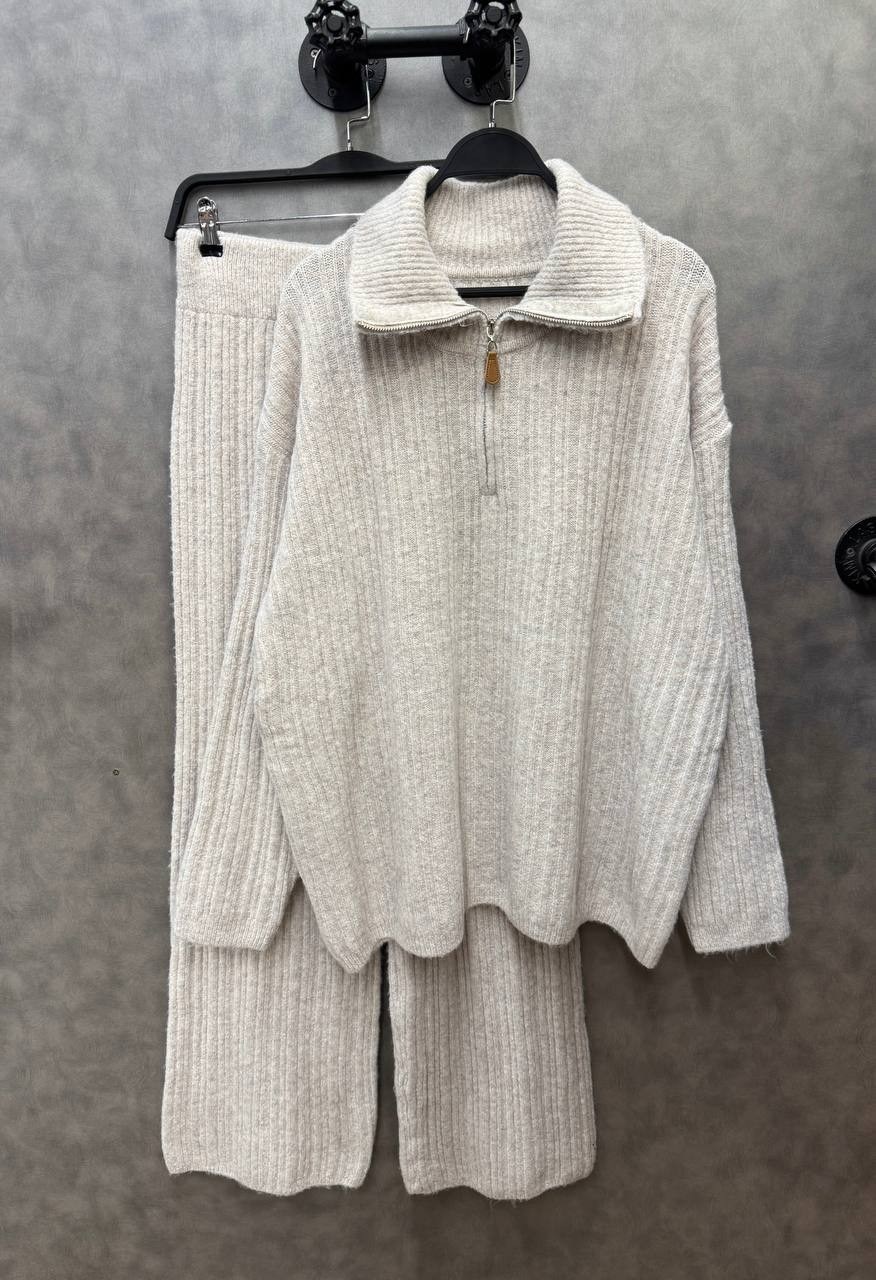 трикотажные костюмы,вязаные костюмы,женский трикотажный костюм,трикотажный вязаный костюм с брюками,женский костюм вязаный