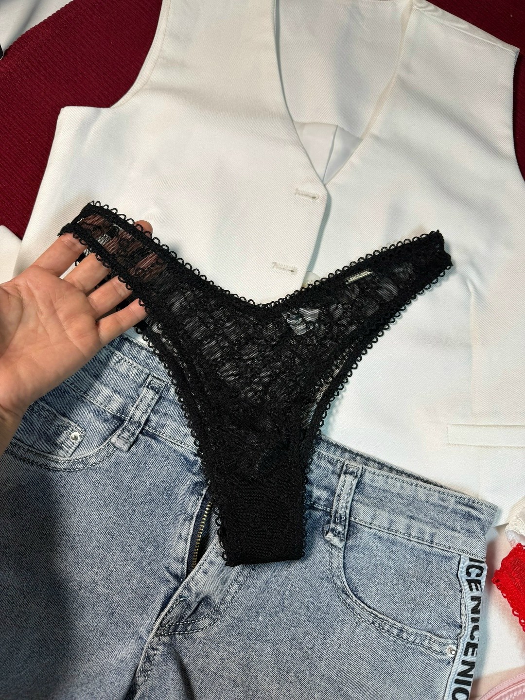 женские кружевные стринги,стринги нижнее белье,стринги розовые,розовые кружевные стринги,женские стринги