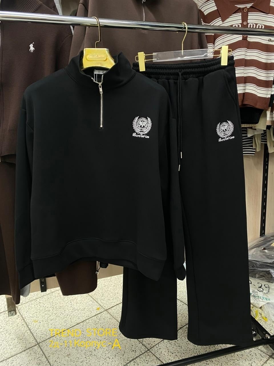 костюмы спортивные,спортивные костюмы женские,мужские спортивные костюмы,теплый костюм