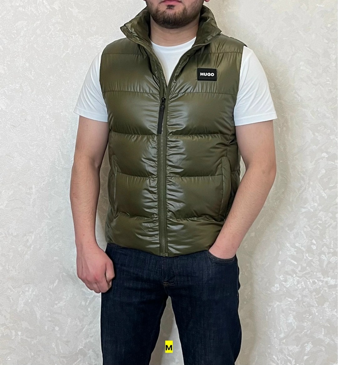 жилетка монклер мужская,мужские жилеты,жилетка мужская,жилет,жилетка армани мужская