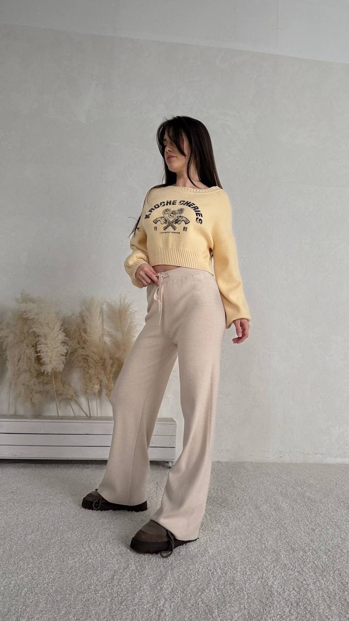 костюмы комплекты,костюм бежевый,стильный джемпер,костюм трикотажный,широкие брюки