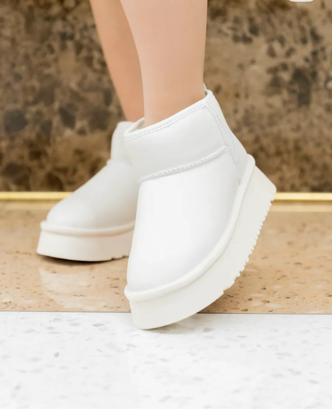 угги женские,,белые угги,угги женские зимние,короткие угги