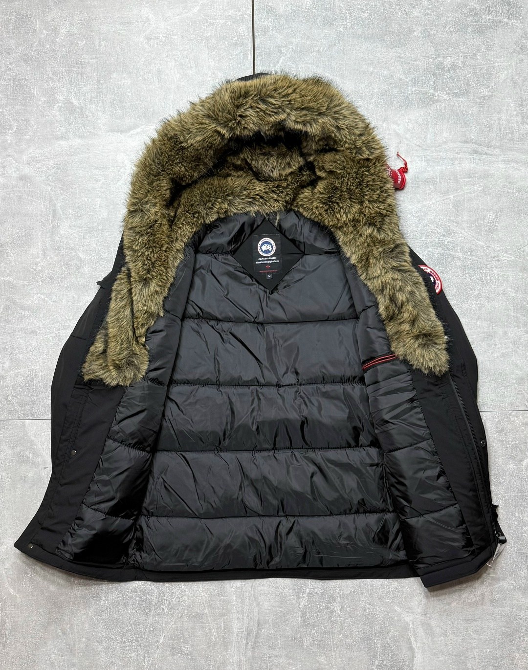 мужские пуховики canada goose,куртка зимняя canada goose,куртка canada goose мужская,зимние куртки,пуховик canada goose