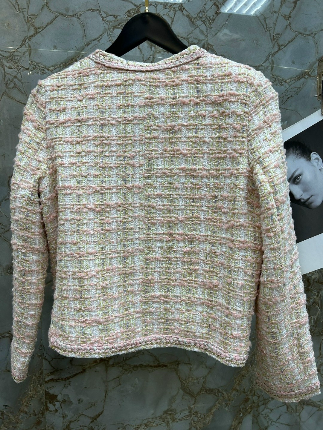 жакет chanel,твидовый жакет chanel,твидовый жакет коко шанель,жакет в стиле шанель,пиджак chanel