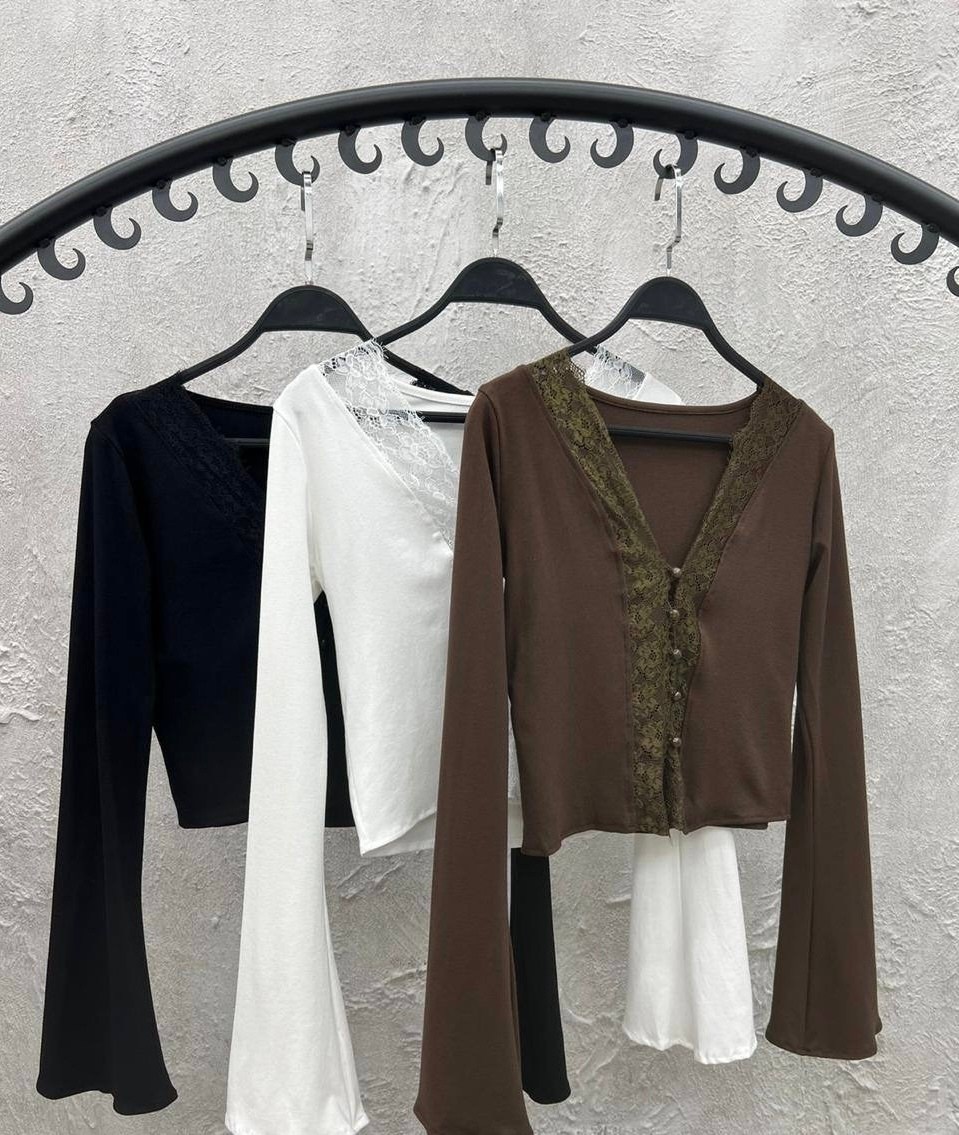 женская кофта,кофта трикотаж,стильная кофта,блузка стильная,кофта с кружевами