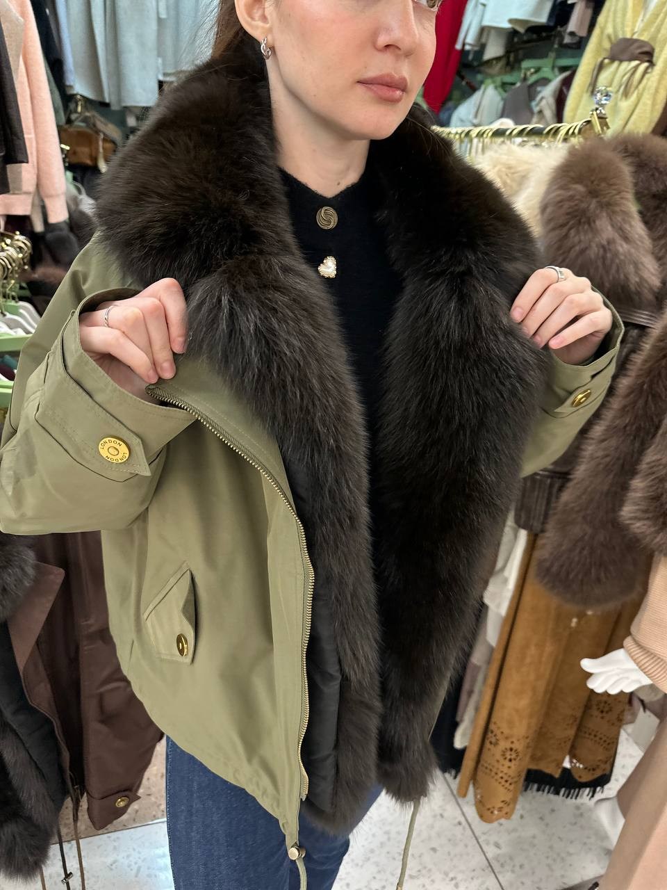 парка с натуральным мехом,парка с мехом,парка с натуральным мехом женская,парка с меховым,зимняя парка с натуральным мехом