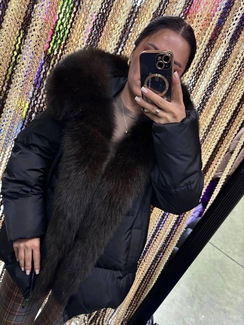 пуховики с мехом,пуховики с натуральным мехом,пуховик женский с натуральным мехом,мех песец,куртка пуховик с натуральным мехом