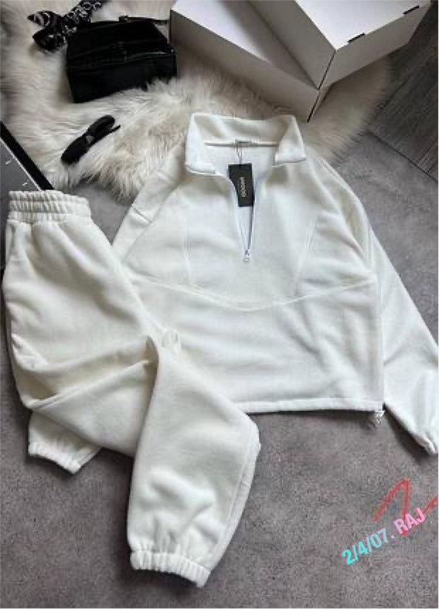 теплый костюм,костюм на флисе,костюм женский на флисе,cпортивный костюм женский на флисе,теплые спортивные костюмы