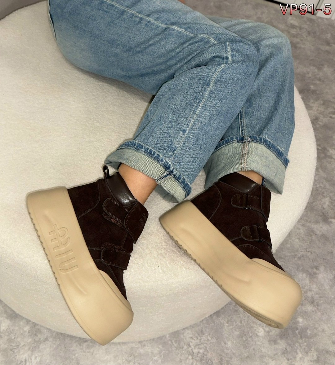 ,ботинки модные, повседневные,женская ,теплая