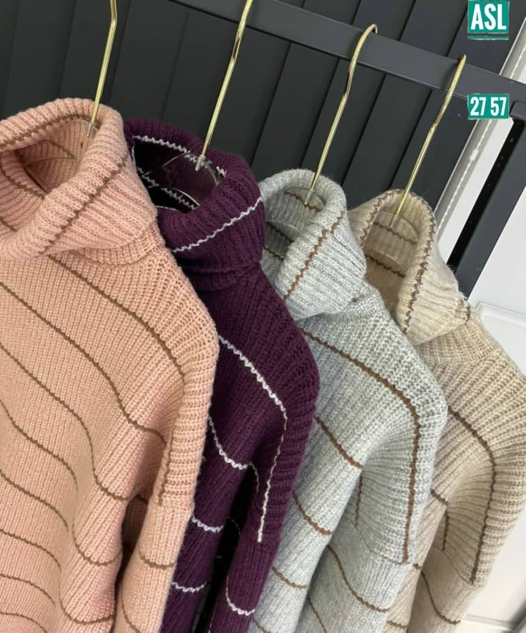 вязаные свитера женские,модные свитера,свитера женские,кофта женская свитер,вязаные свитера