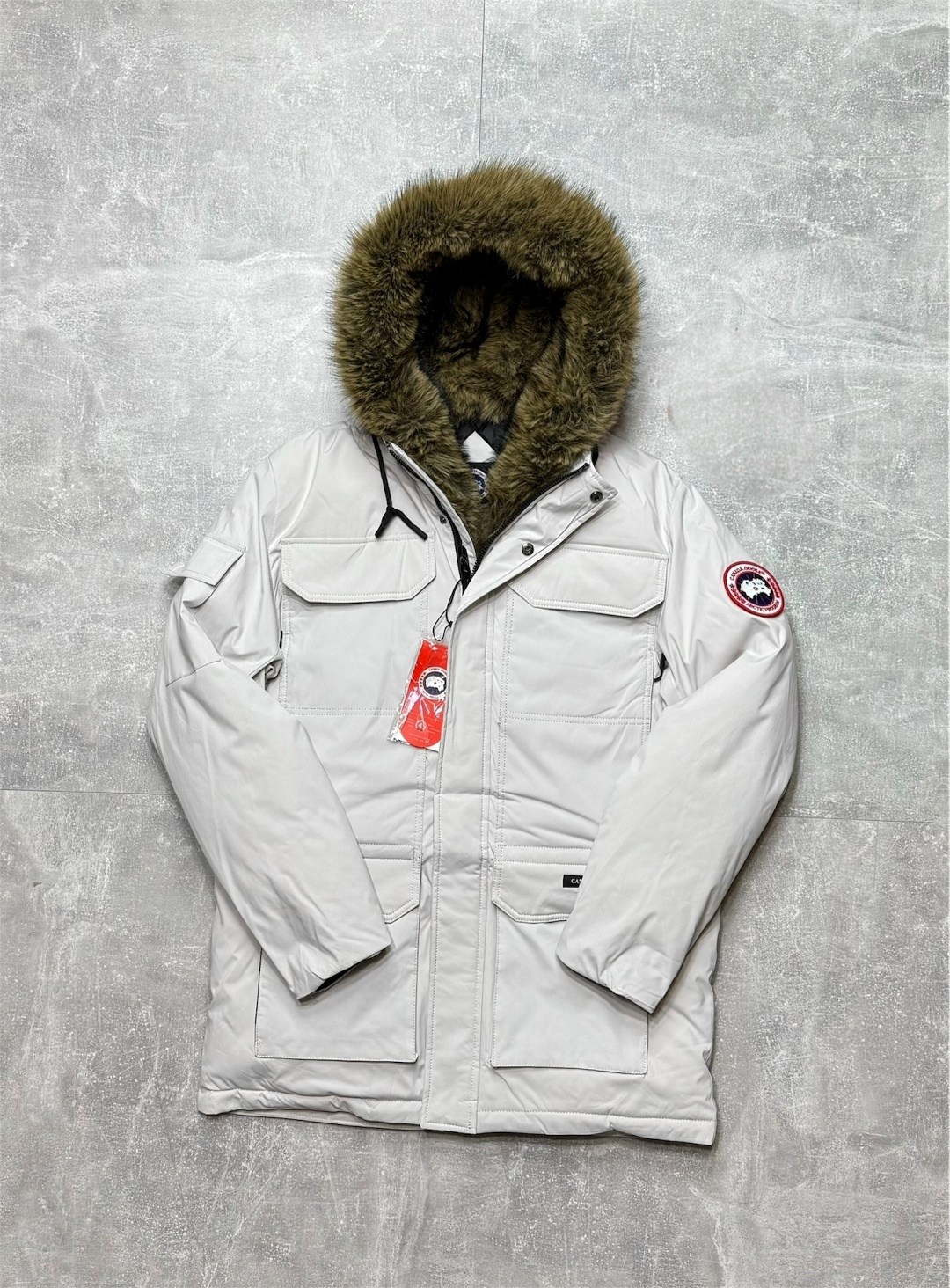 мужские пуховики canada goose,куртка зимняя canada goose,мужская куртка canada goose,зимние куртки,куртка зимняя мужская аляска