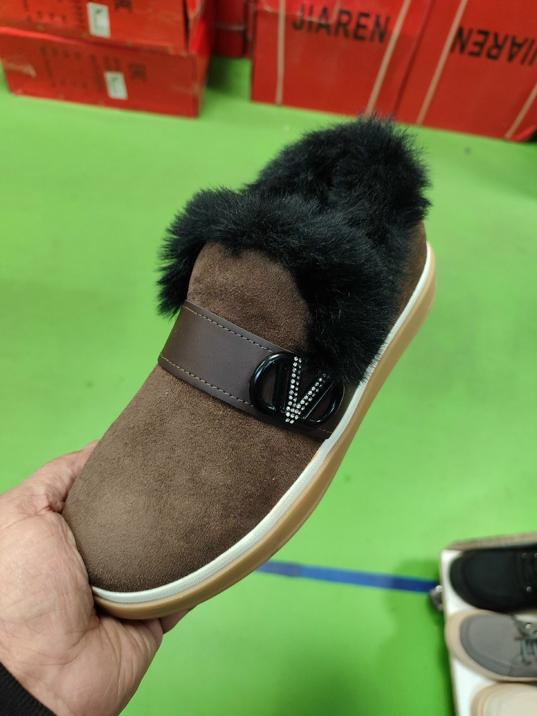 ,женская  зимняя,женские угги,ботинка женские зимние,женская