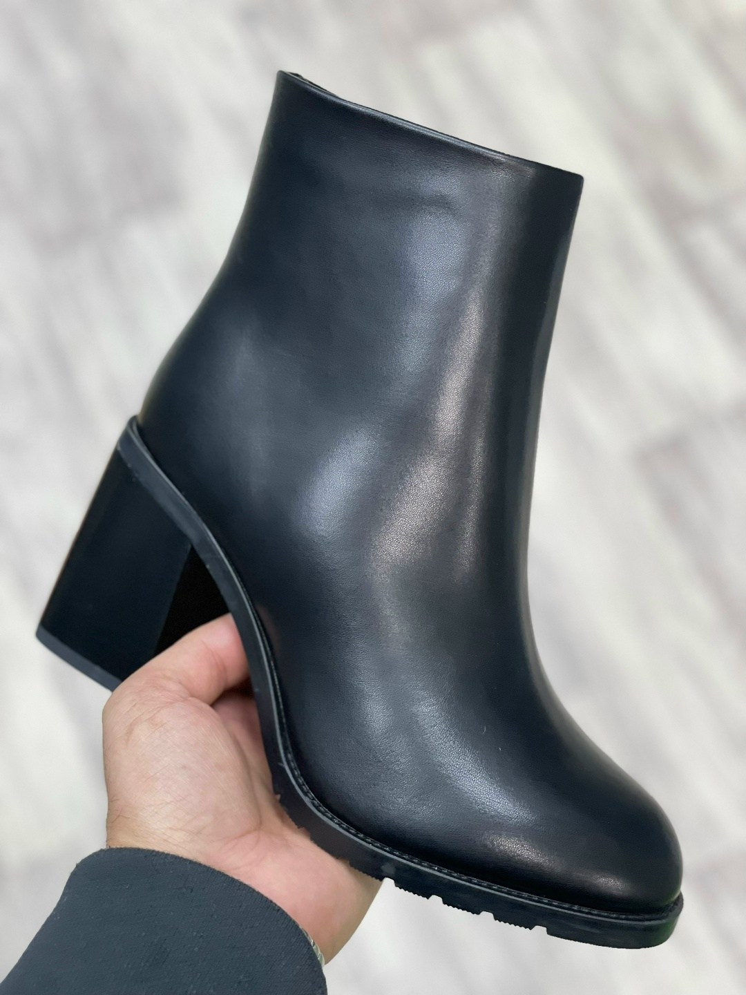 ,ботинки фенди женские,ботинки женские,ботильоны женские,ботинки фенди