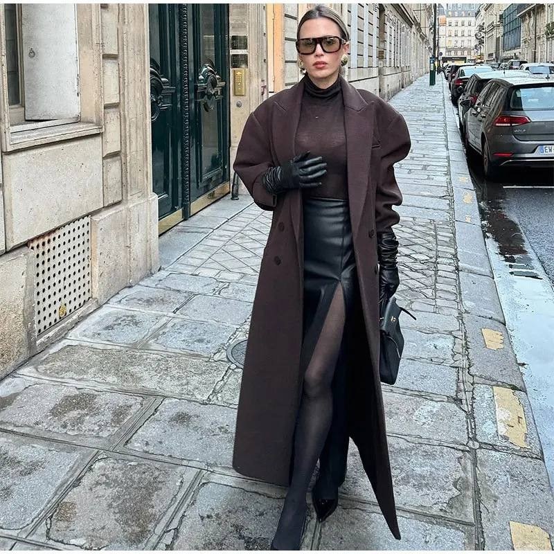 длинное пальто,стильное пальто,модное пальто,образ с пальто,образ с коричневым пальто
