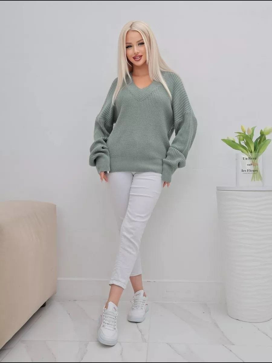 женский свитер оверсайз с v образным вырезом,женские свитера,вязаные свитера женские,женский удлиненный вязаный свитер оверсайз с v,женская кофта