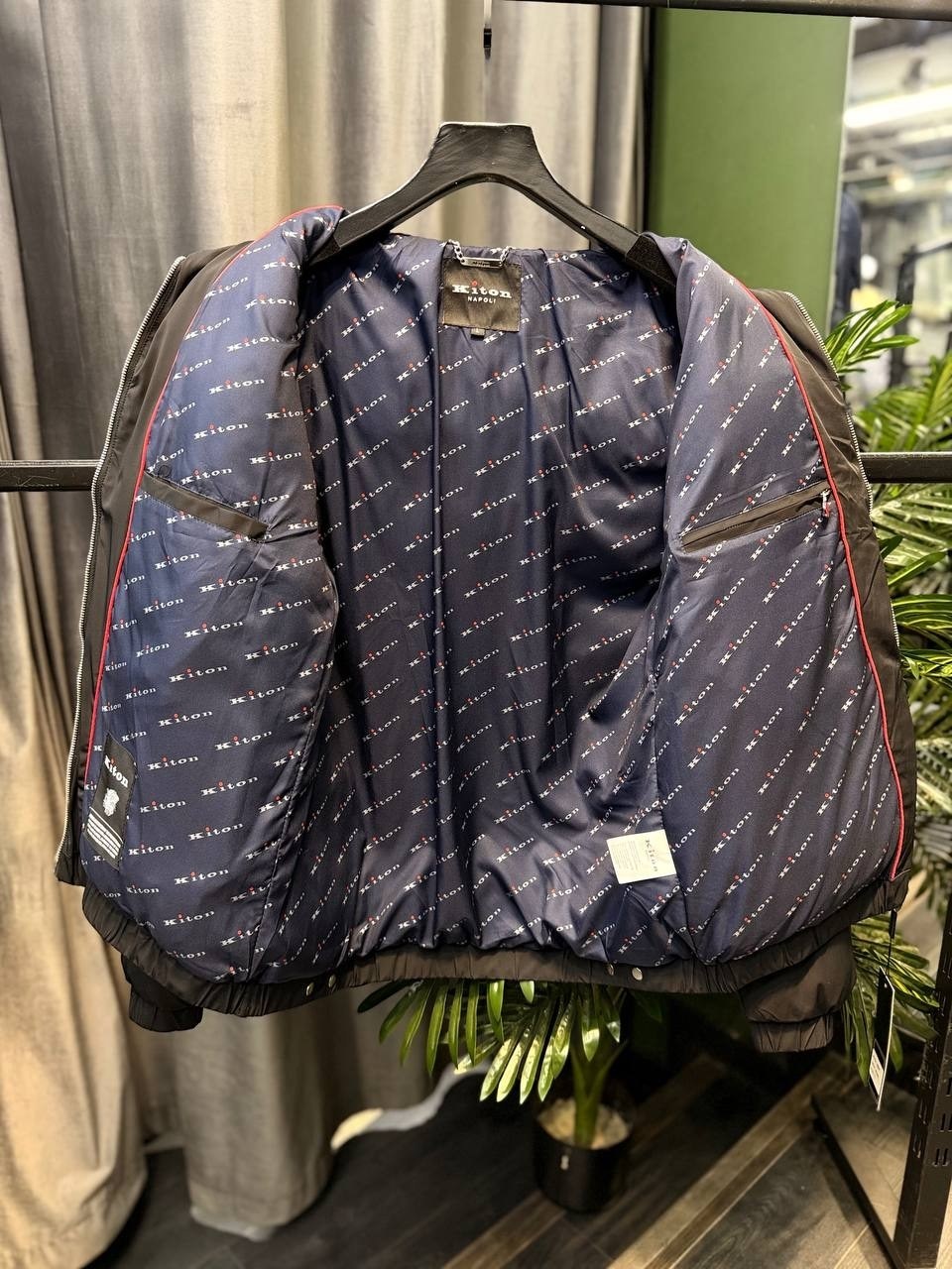 пуховик moncler мужской,куртка пуховик,пуховик прада мужской,пуховики мужские,куртка пуховик мужская